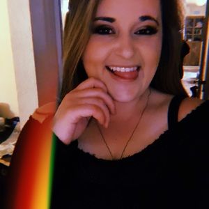 Meet your Posher, Casey